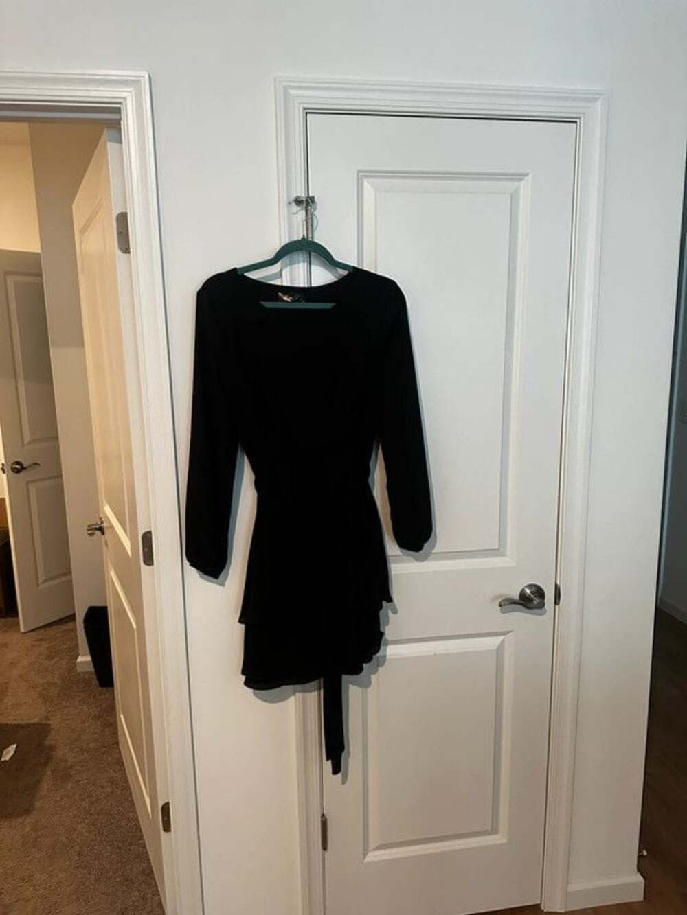 Seta T. Black Long Lantern Sleeve Ruffle Mini Dress Belted Waist Size m nwt